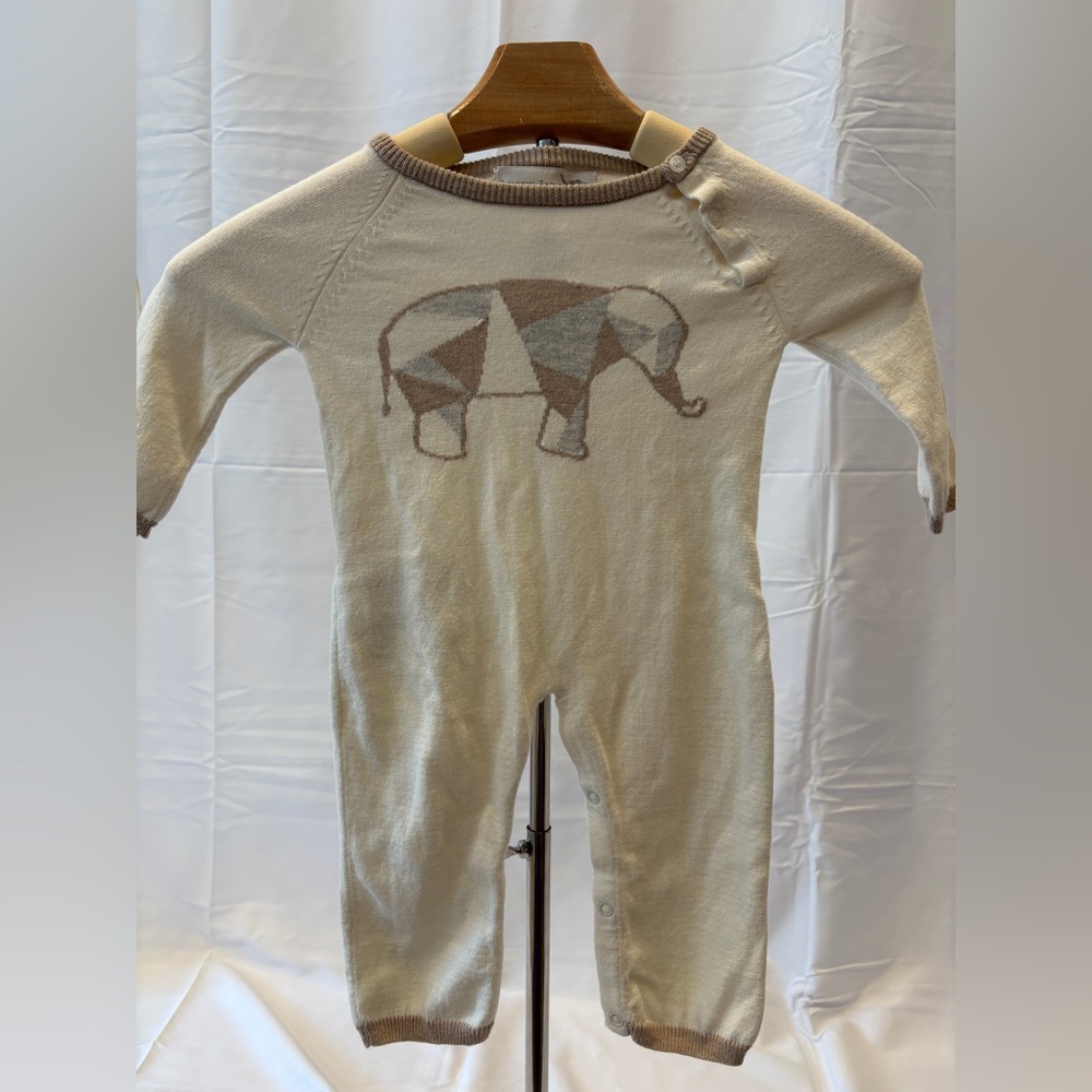 Lucky Jade Cream Elephant Baby Onesie 6-9 months